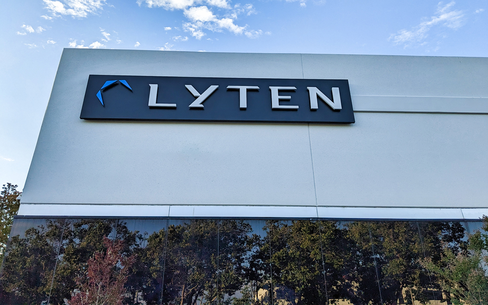 🌍 **"Lyten si espande con l'acquisizione strategica di Northvolt: una mossa audace nel mercato delle batterie al litio-zolfo"**